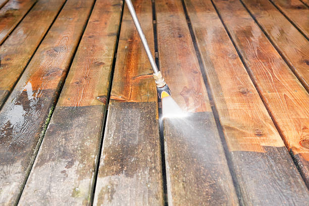 Best Pool Deck Cleaning  in Secaucus, NJ